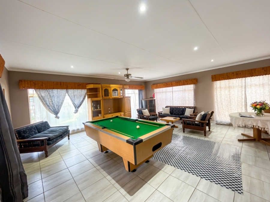 To Let 4 Bedroom Property for Rent in Sasolburg Ext 12 Free State